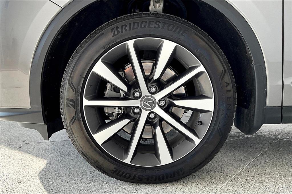 used 2025 Acura MDX car, priced at $51,000