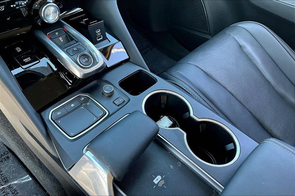 used 2023 Acura MDX car, priced at $38,000