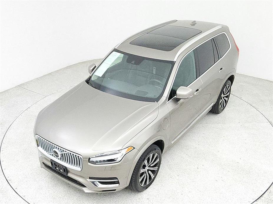 used 2021 Volvo XC90 Recharge Plug-In Hybrid car, priced at $43,000