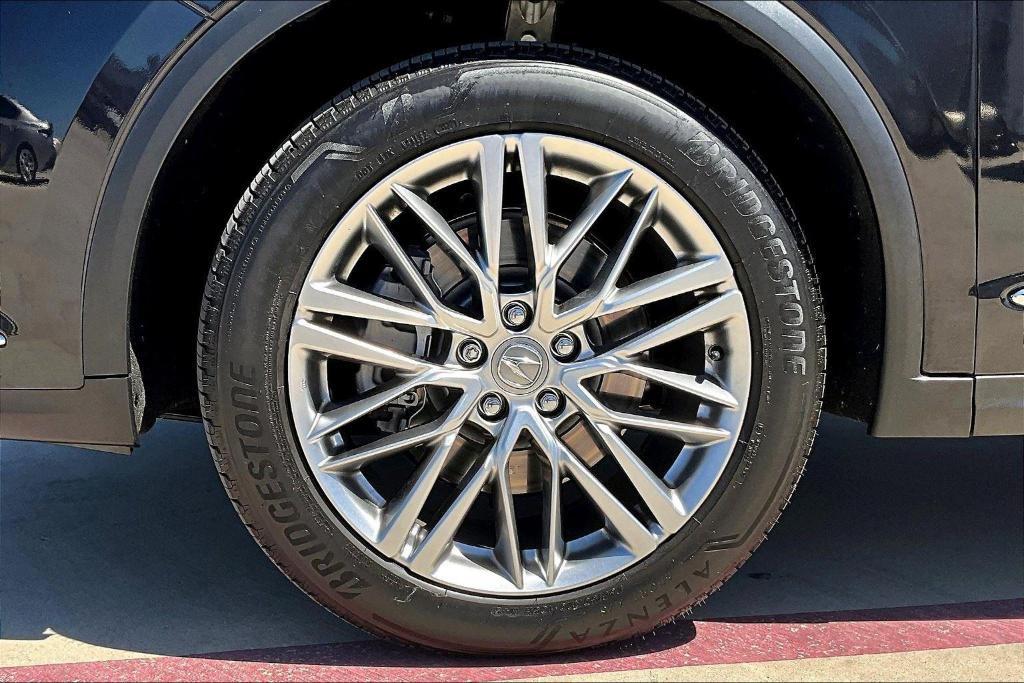 used 2024 Acura MDX car, priced at $55,500