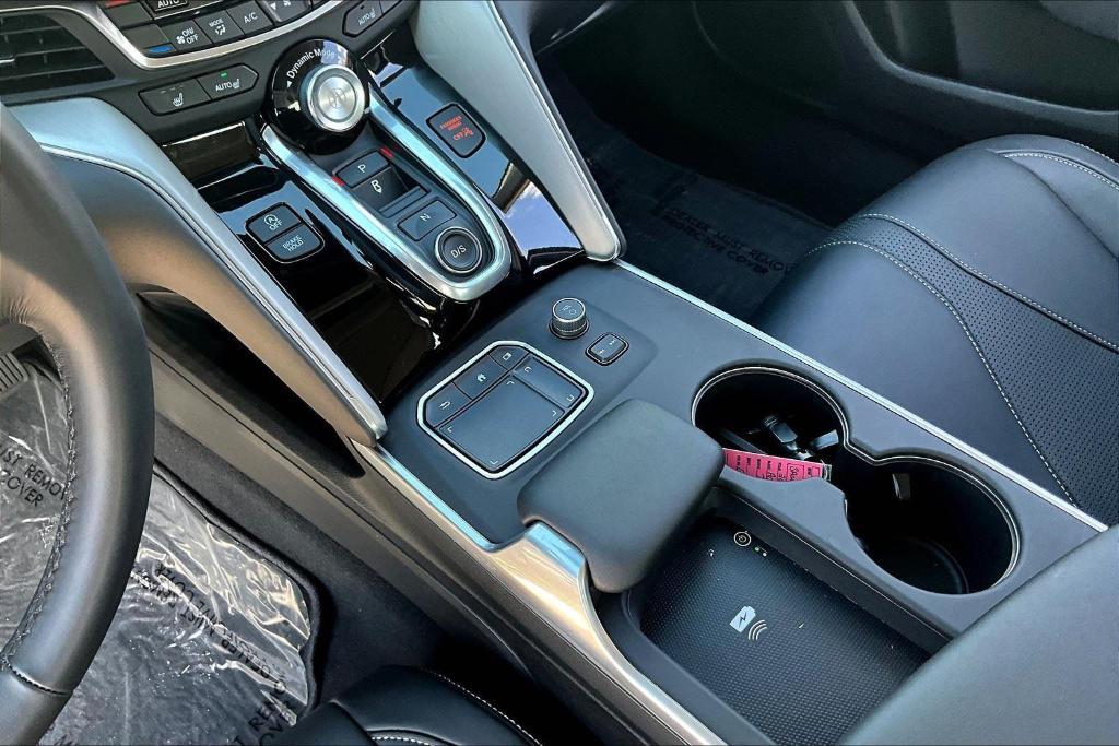 used 2025 Acura TLX car, priced at $38,500