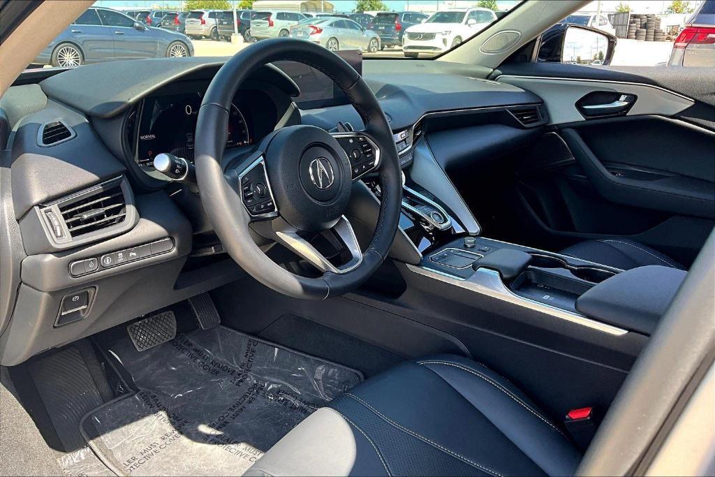 used 2025 Acura TLX car, priced at $38,500
