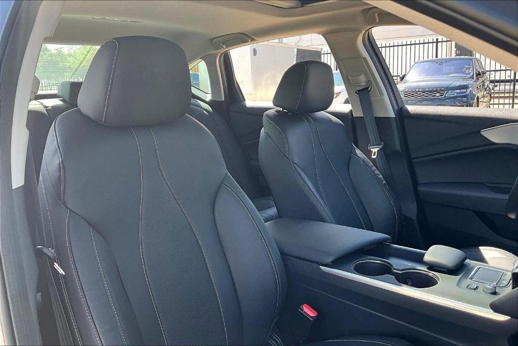 used 2025 Acura TLX car, priced at $38,500
