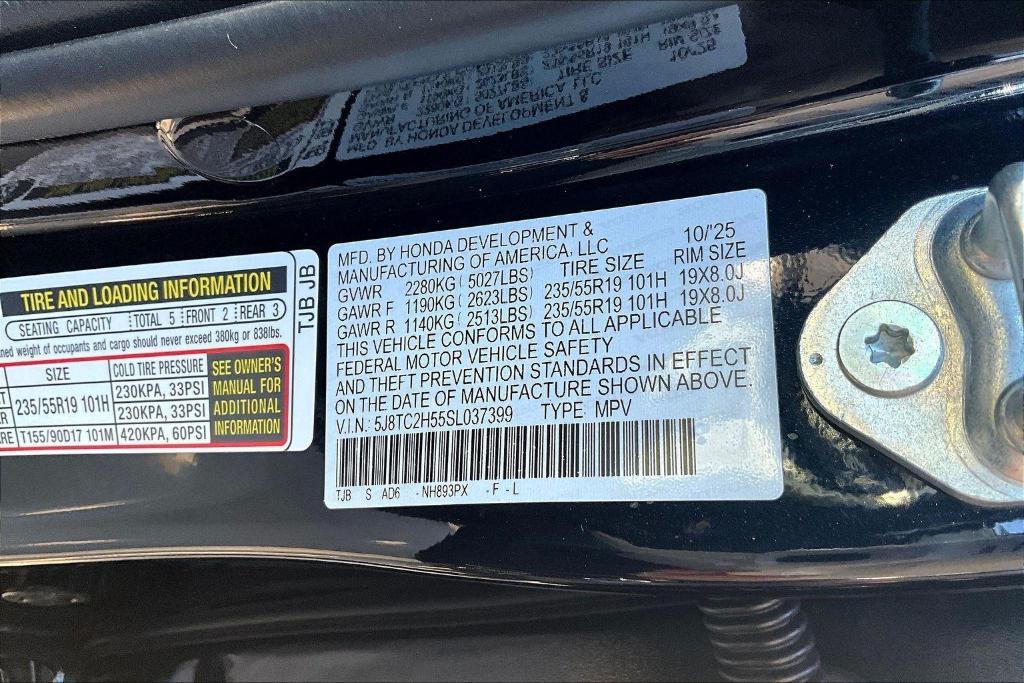 new 2025 Acura RDX car, priced at $49,250