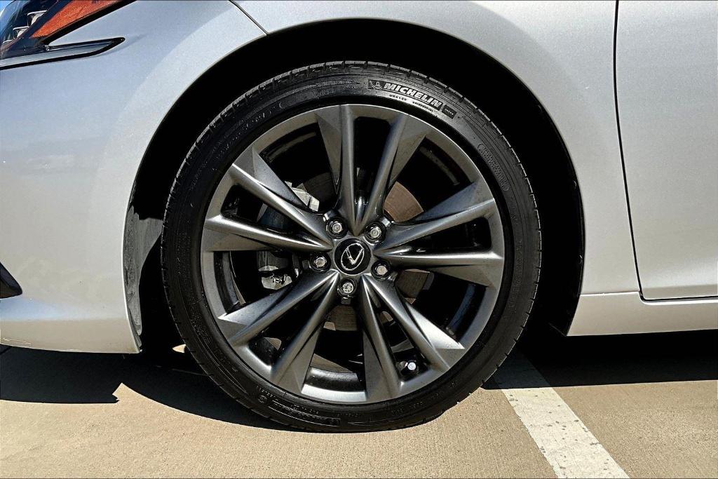 used 2019 Lexus ES 350 car, priced at $28,750