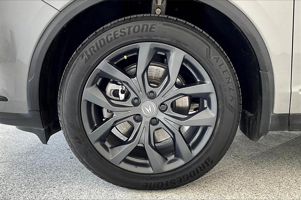 used 2023 Acura MDX car, priced at $44,000