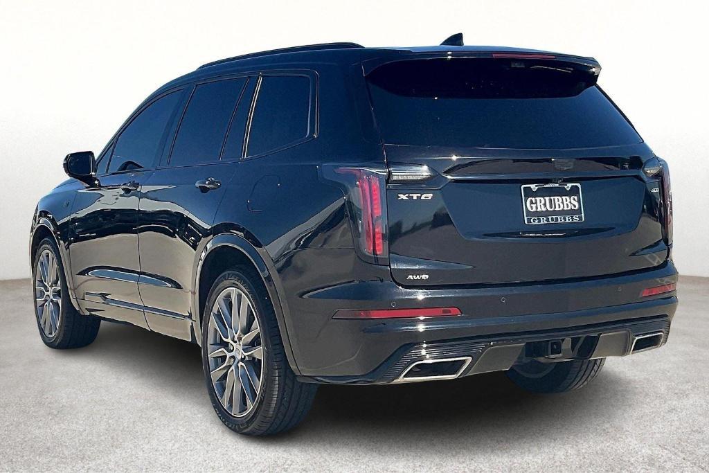 used 2020 Cadillac XT6 car, priced at $27,500