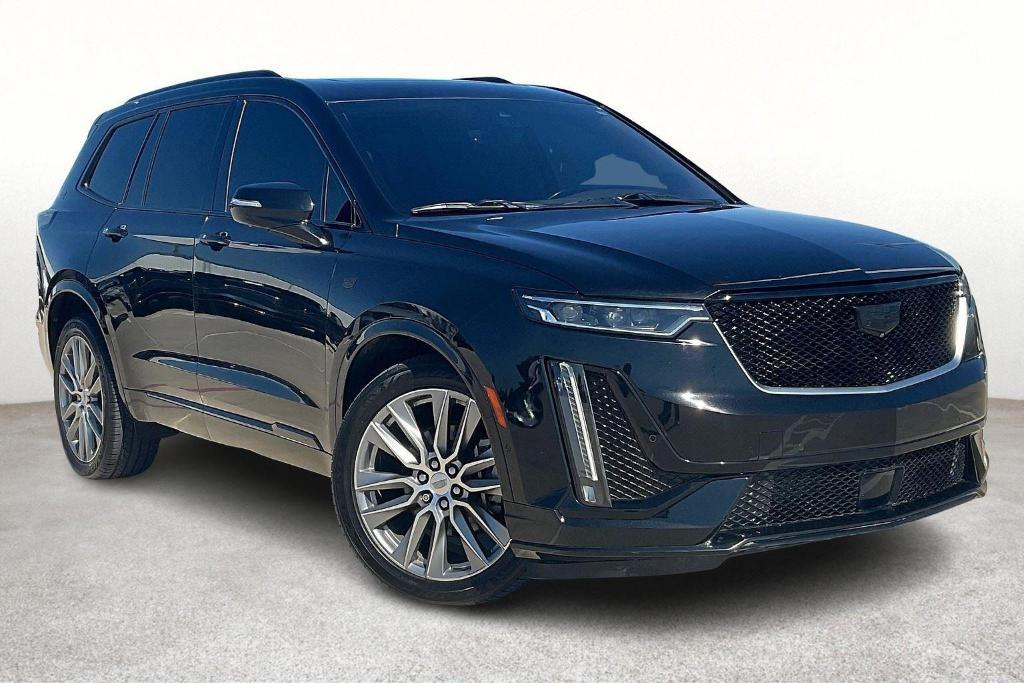used 2020 Cadillac XT6 car, priced at $27,500