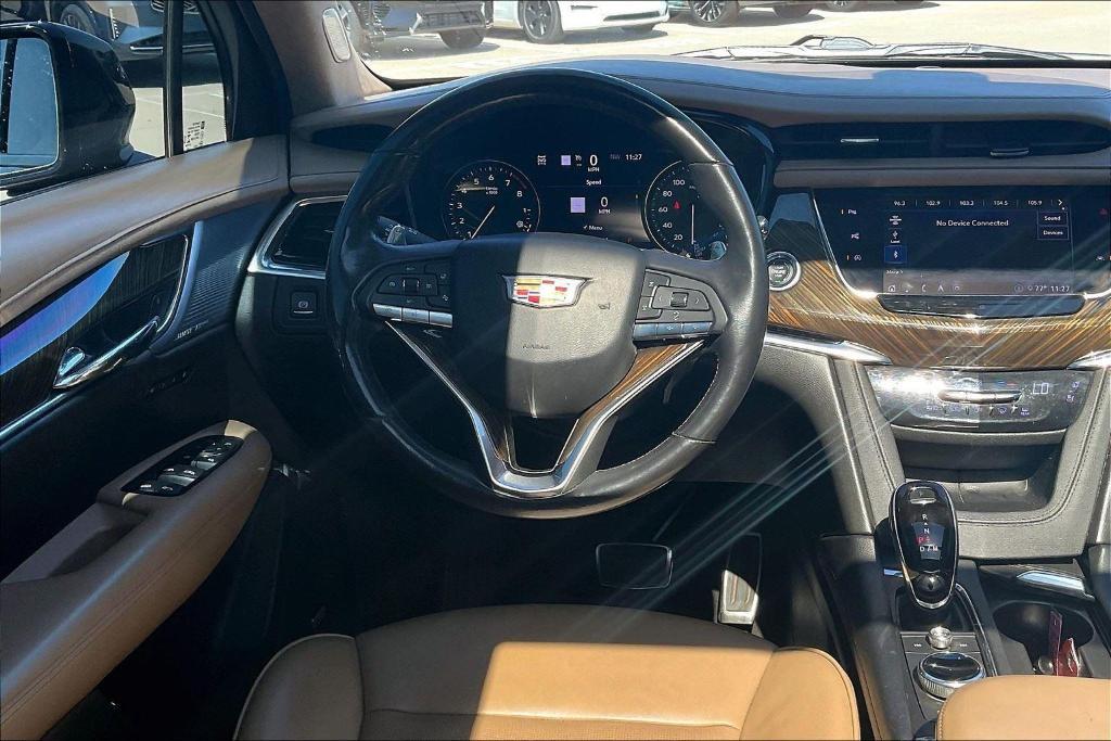 used 2020 Cadillac XT6 car, priced at $27,500