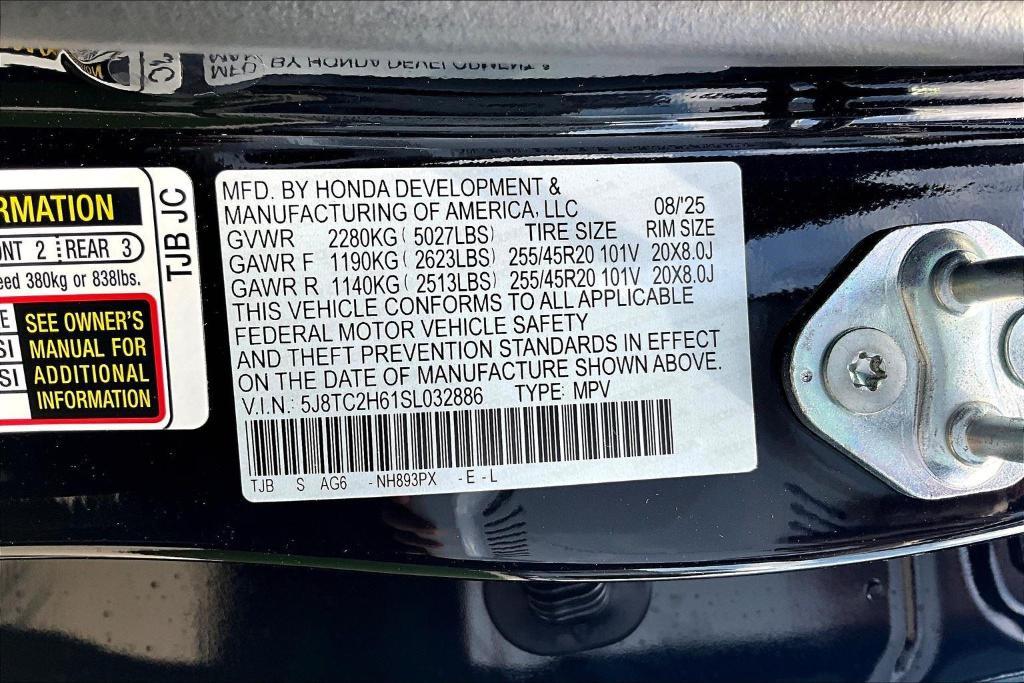 new 2025 Acura RDX car, priced at $52,250