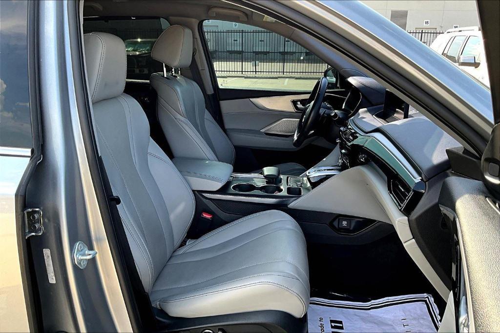 used 2023 Acura MDX car, priced at $42,500