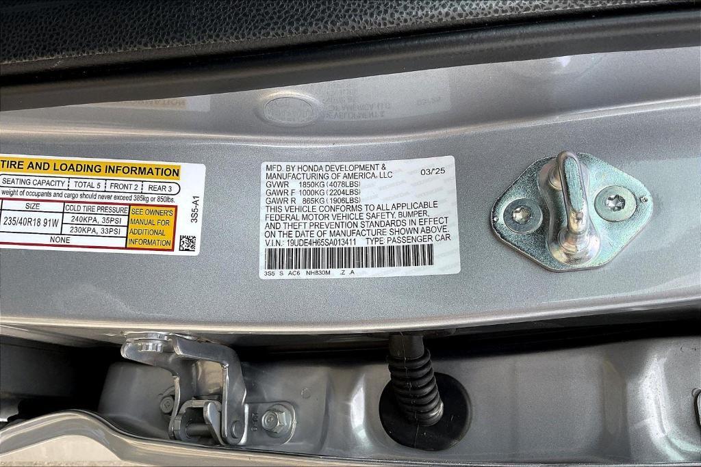 new 2025 Acura Integra car, priced at $39,195