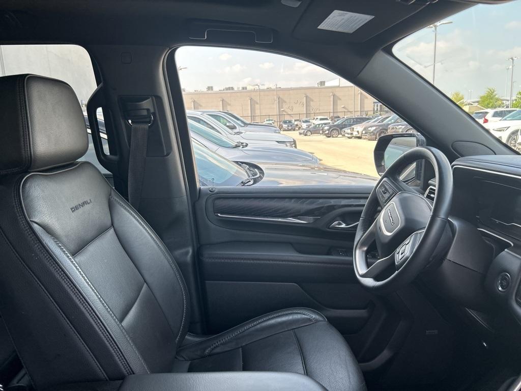 used 2023 GMC Yukon car, priced at $61,500