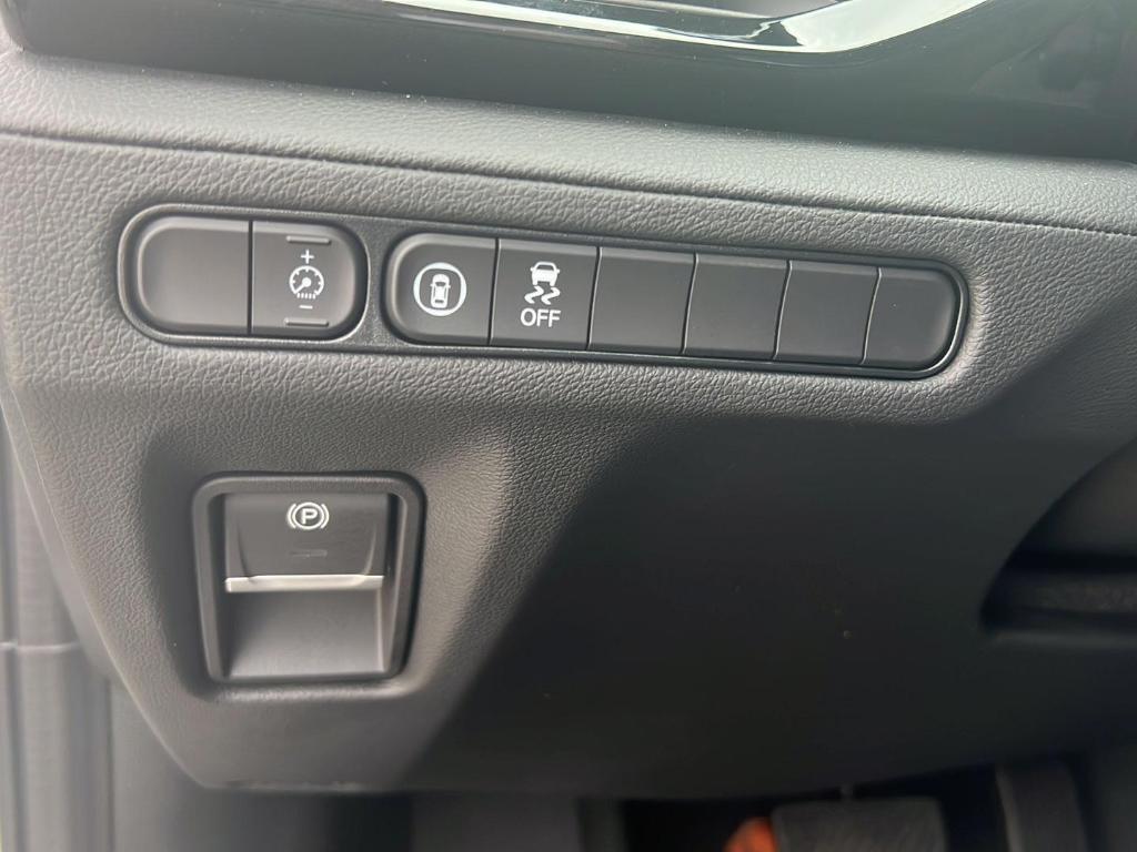 used 2025 Acura MDX car, priced at $48,300