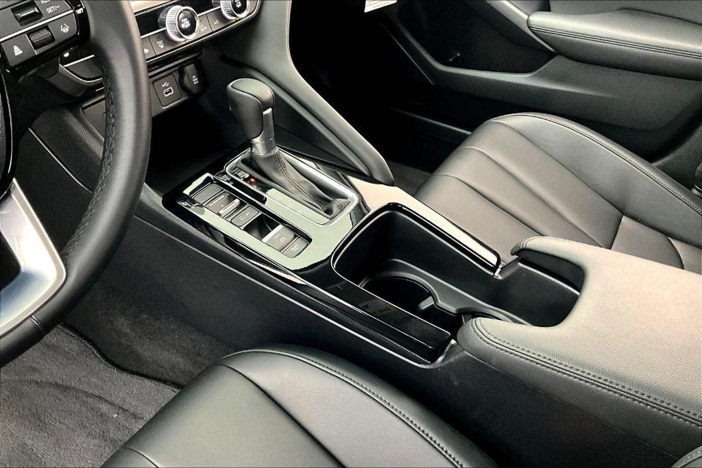 used 2025 Acura Integra car, priced at $30,750