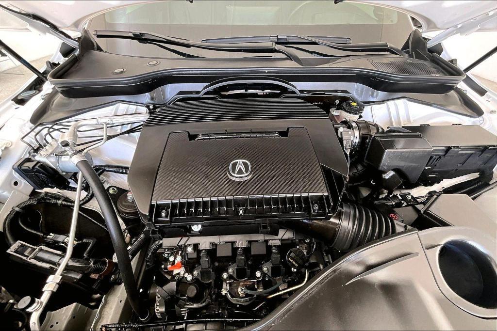 used 2025 Acura MDX car, priced at $59,900