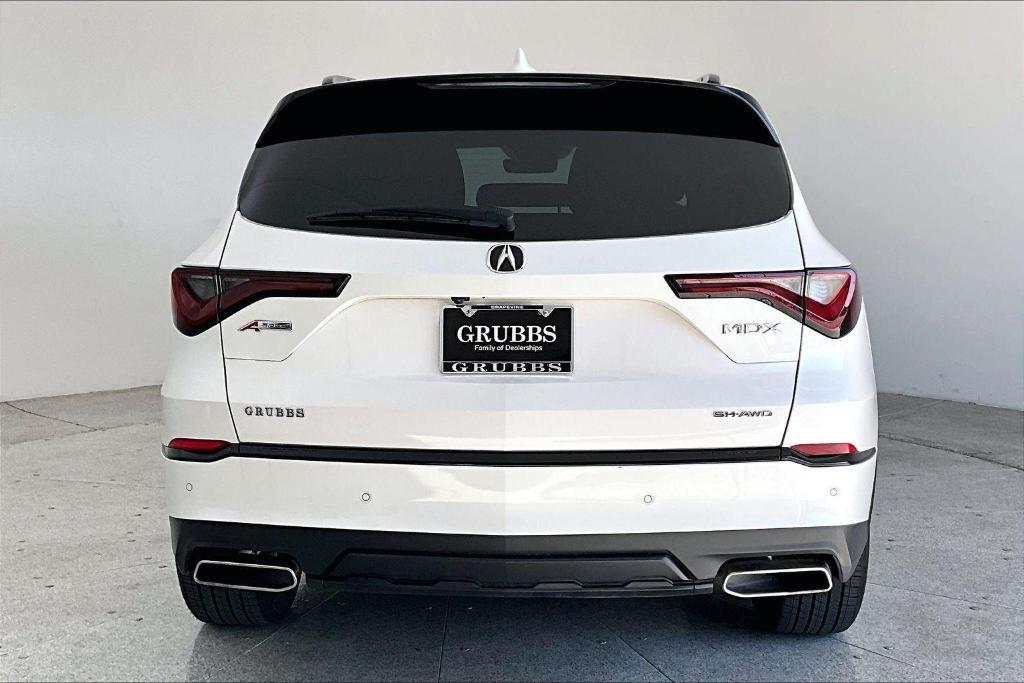 used 2025 Acura MDX car, priced at $59,900