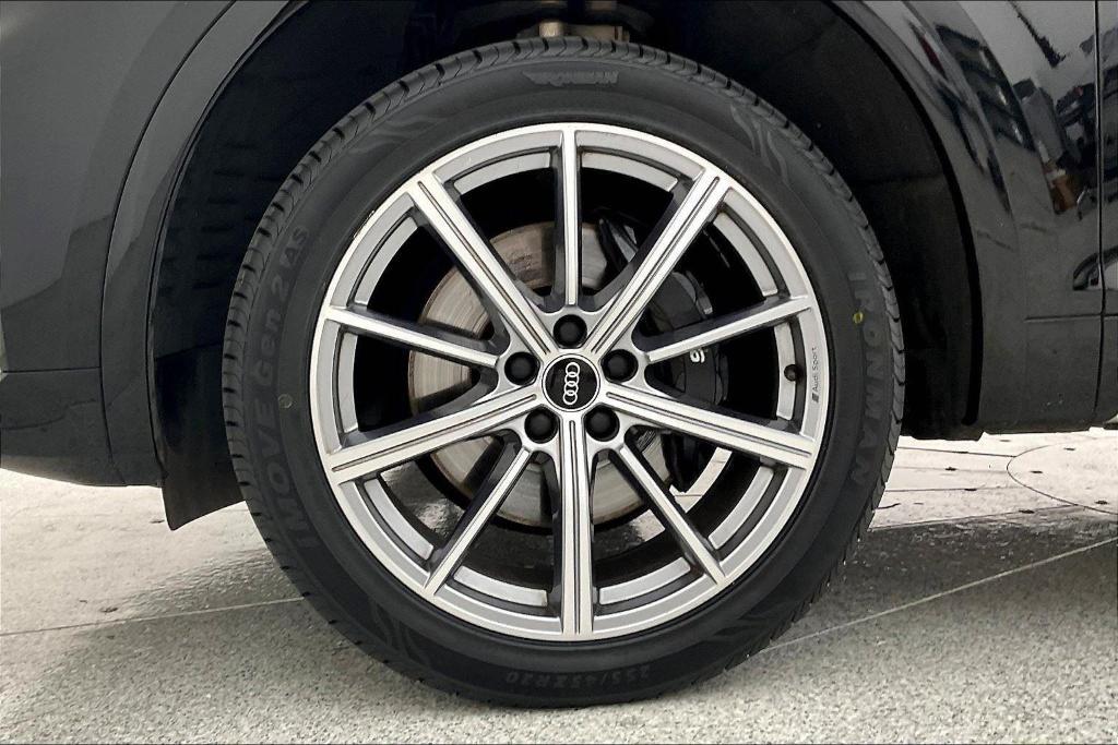 used 2023 Audi SQ5 car, priced at $42,500