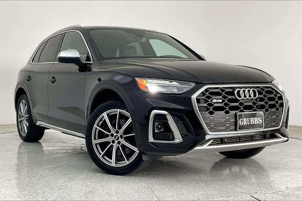 used 2023 Audi SQ5 car, priced at $42,500