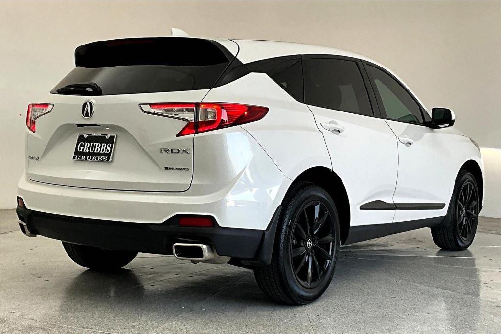 used 2025 Acura RDX car, priced at $40,300