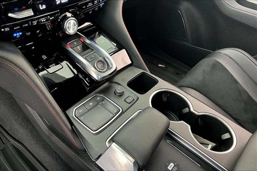 used 2024 Acura MDX car, priced at $46,500