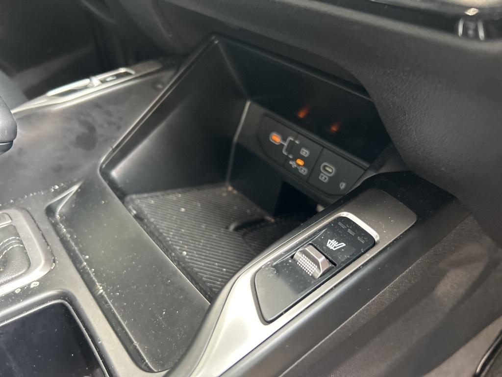 used 2024 Kia Sorento car, priced at $34,500