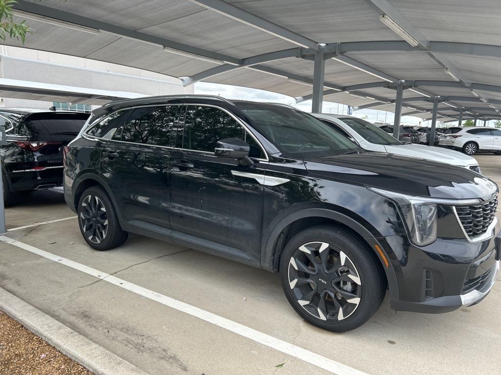 used 2024 Kia Sorento car, priced at $34,500