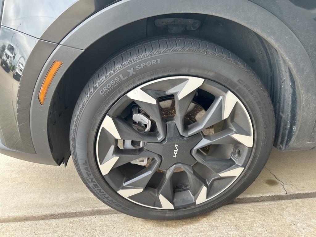used 2024 Kia Sorento car, priced at $34,500