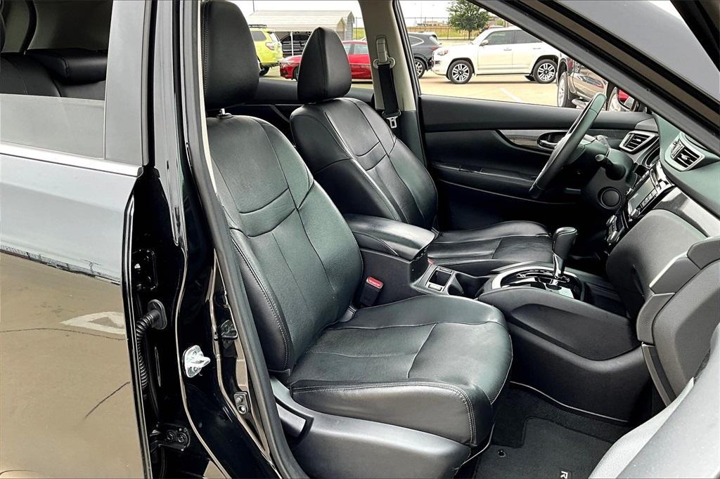 used 2016 Nissan Rogue car, priced at $13,500