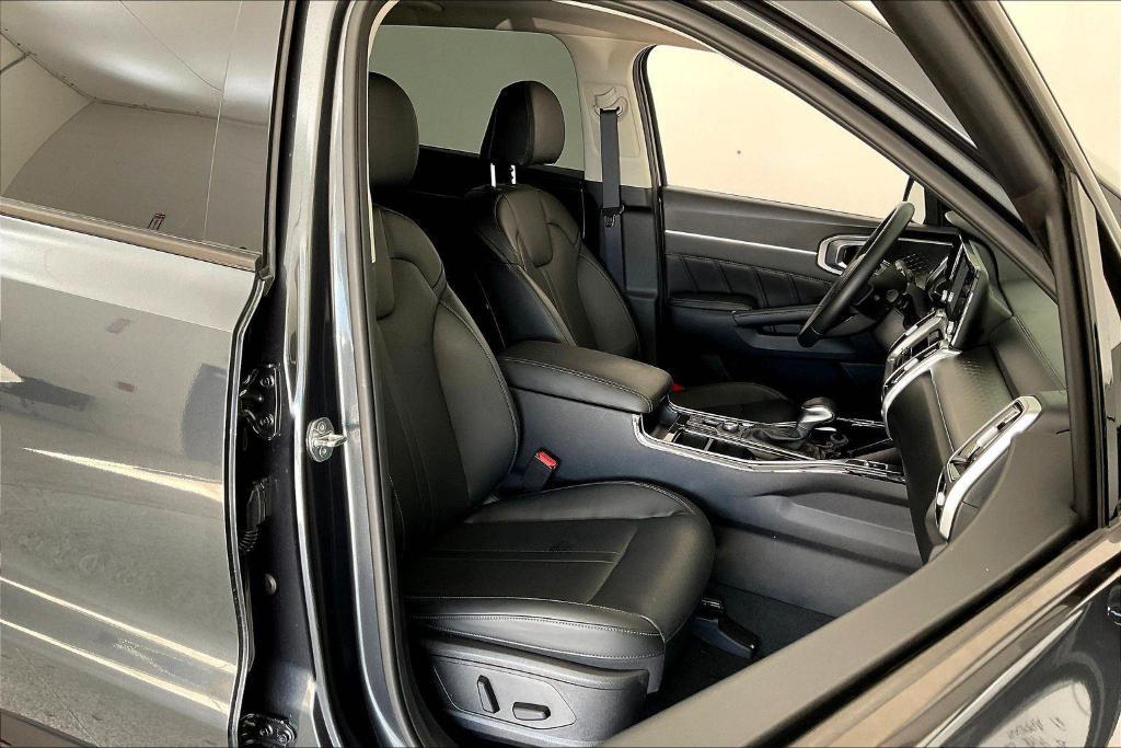 used 2023 Kia Sorento car, priced at $29,995