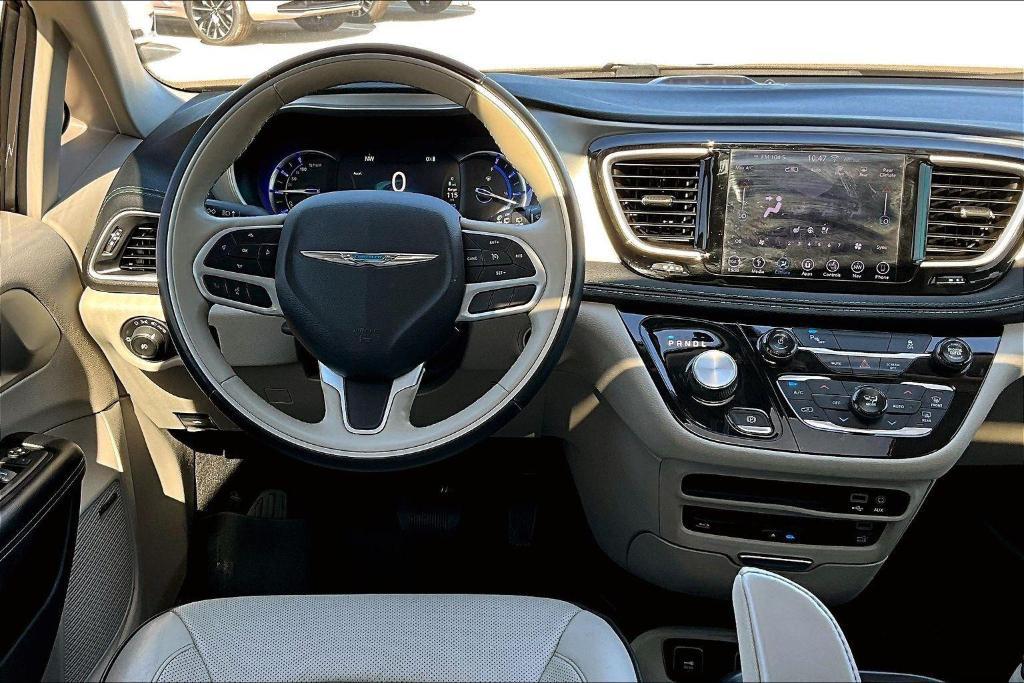 used 2018 Chrysler Pacifica Hybrid car, priced at $19,995