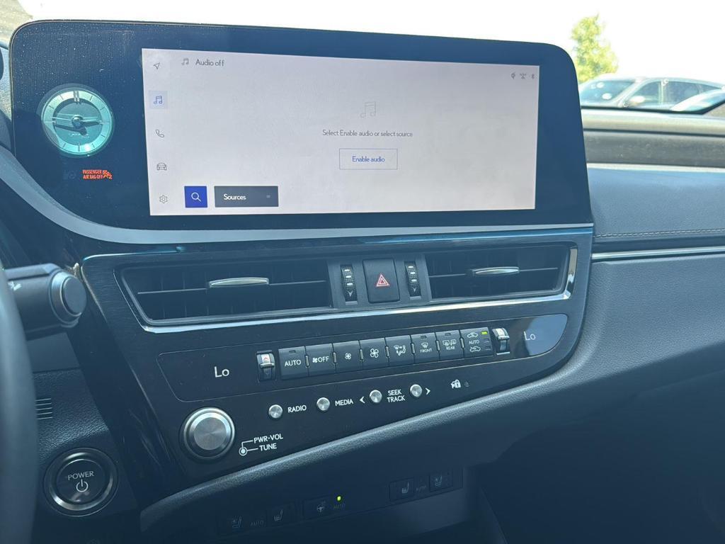 used 2024 Lexus ES 300h car, priced at $42,500