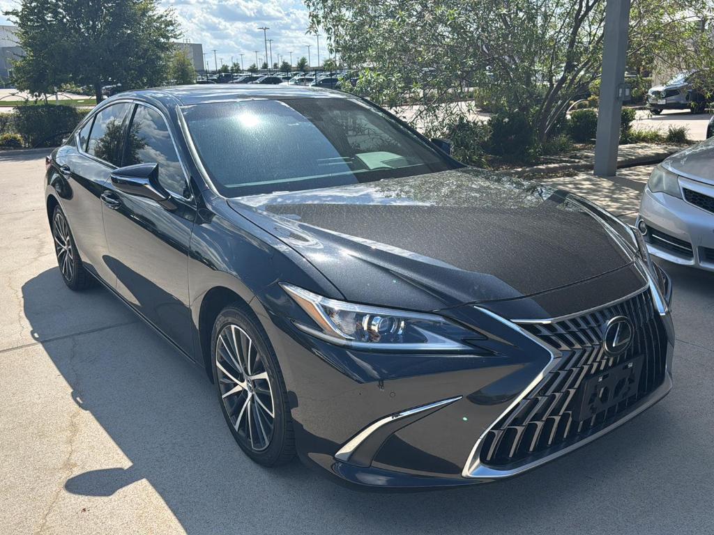 used 2024 Lexus ES 300h car, priced at $42,500