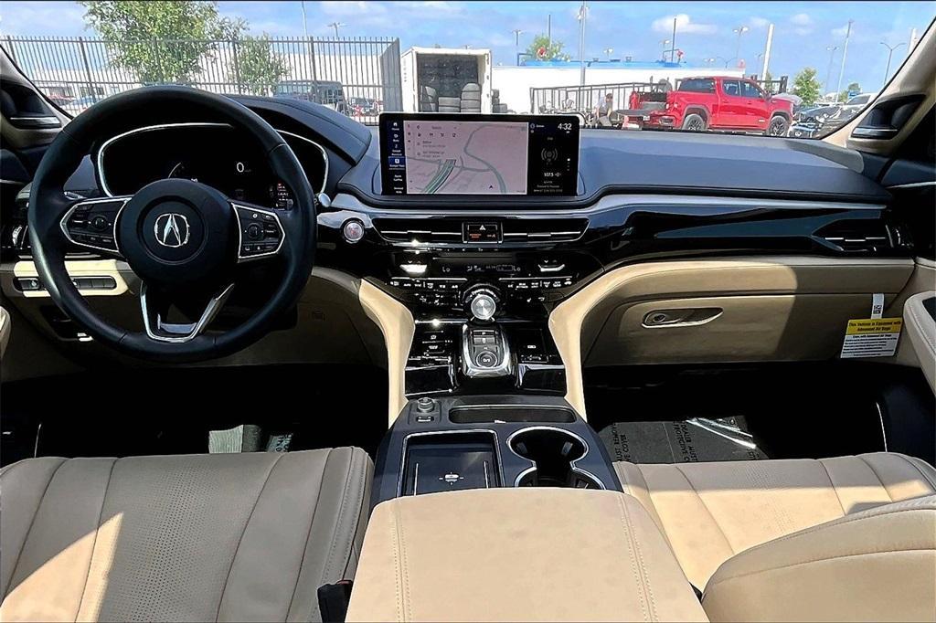 used 2025 Acura MDX car, priced at $51,000