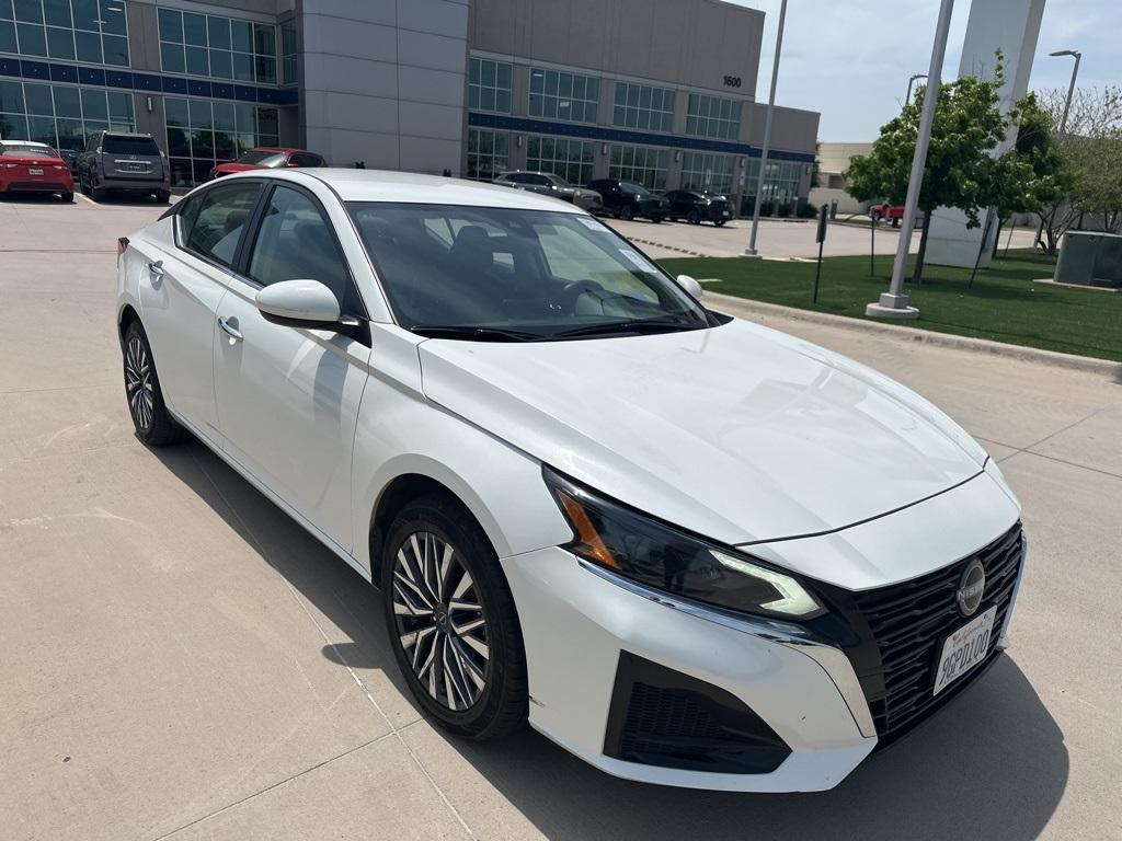 used 2023 Nissan Altima car, priced at $22,000
