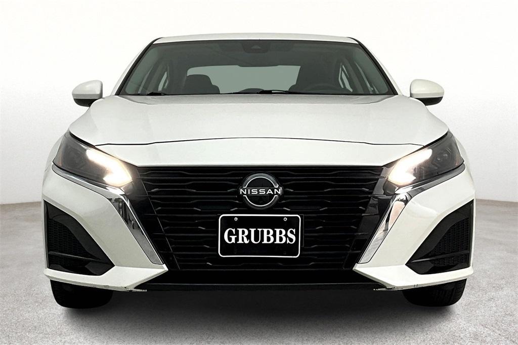 used 2023 Nissan Altima car, priced at $21,000