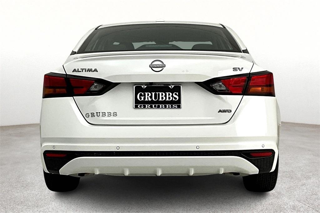 used 2023 Nissan Altima car, priced at $21,000