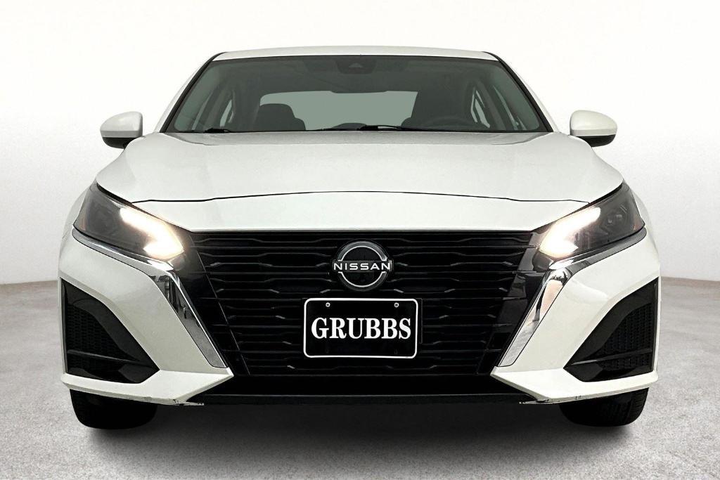used 2023 Nissan Altima car, priced at $19,950