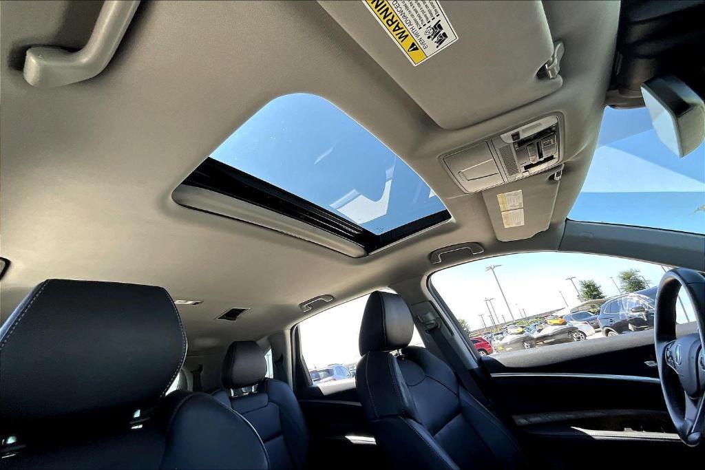 used 2020 Acura MDX car, priced at $25,895