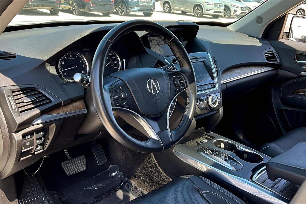 used 2020 Acura MDX car, priced at $25,895