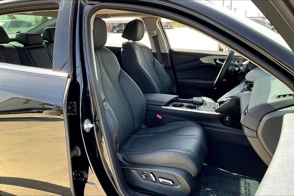 used 2025 Acura TLX car, priced at $42,000