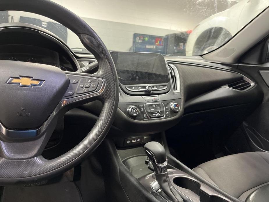 used 2021 Chevrolet Malibu car, priced at $14,000