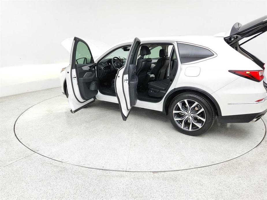 used 2024 Acura MDX car, priced at $47,500