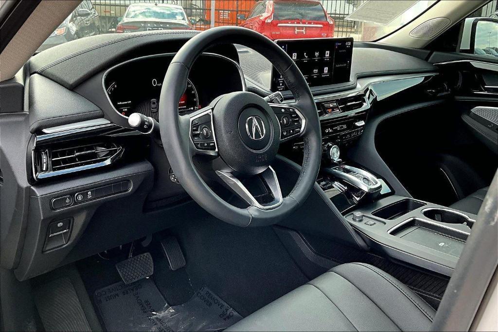 used 2025 Acura MDX car, priced at $49,000