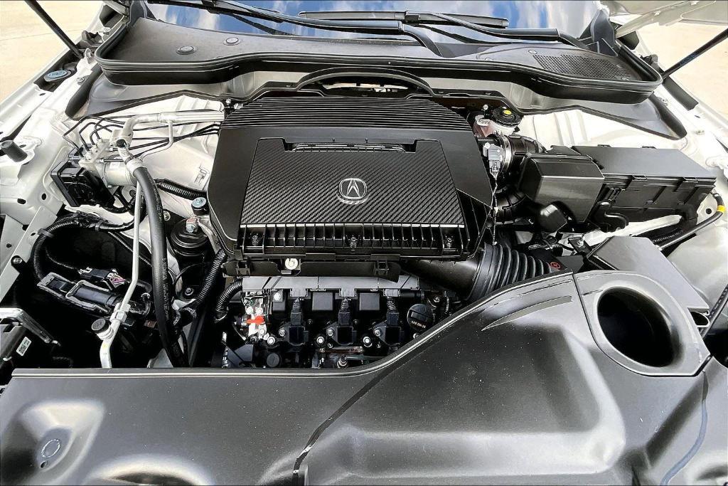 used 2025 Acura MDX car, priced at $49,000