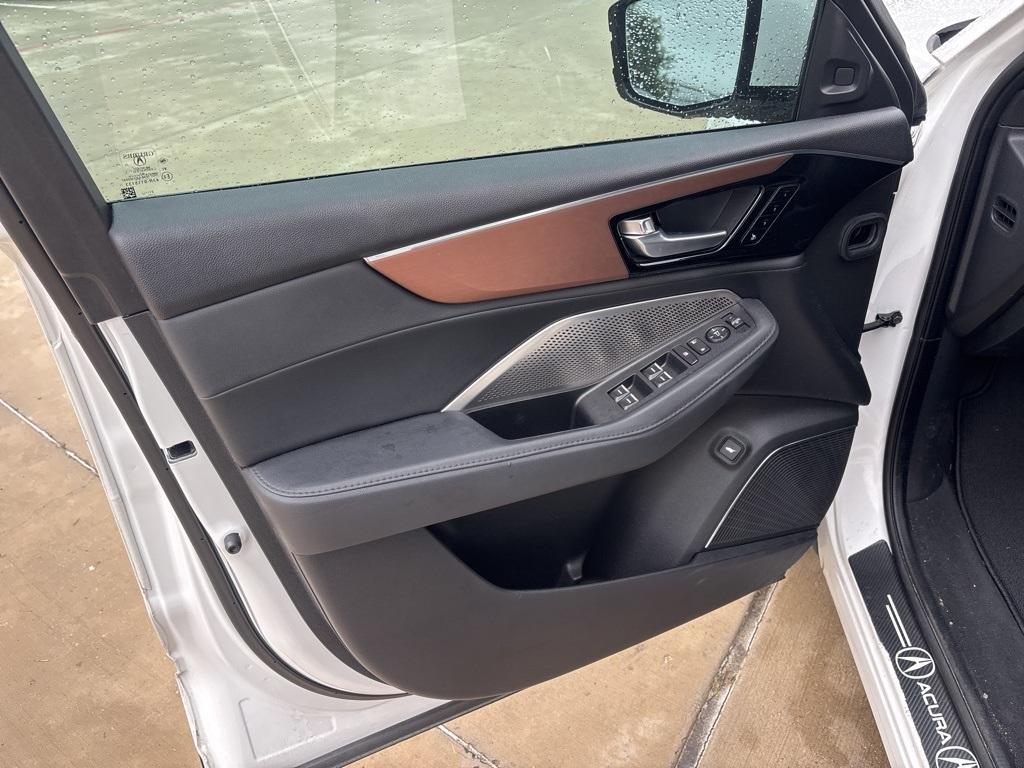 used 2022 Acura MDX car, priced at $36,000