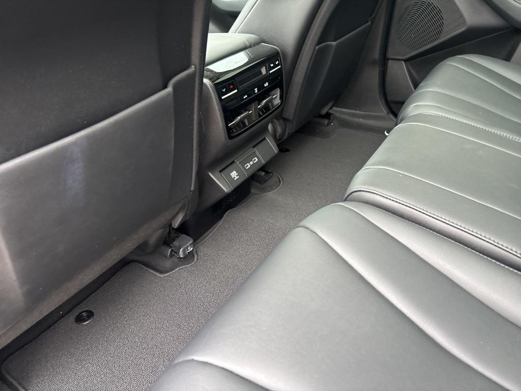 used 2022 Acura MDX car, priced at $36,000