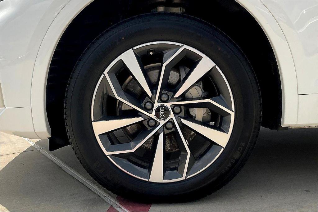 used 2024 Audi Q5 car, priced at $39,500