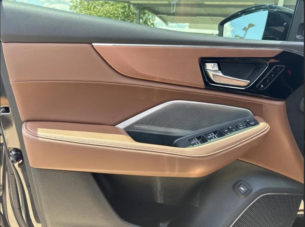 new 2025 Acura MDX car, priced at $58,550