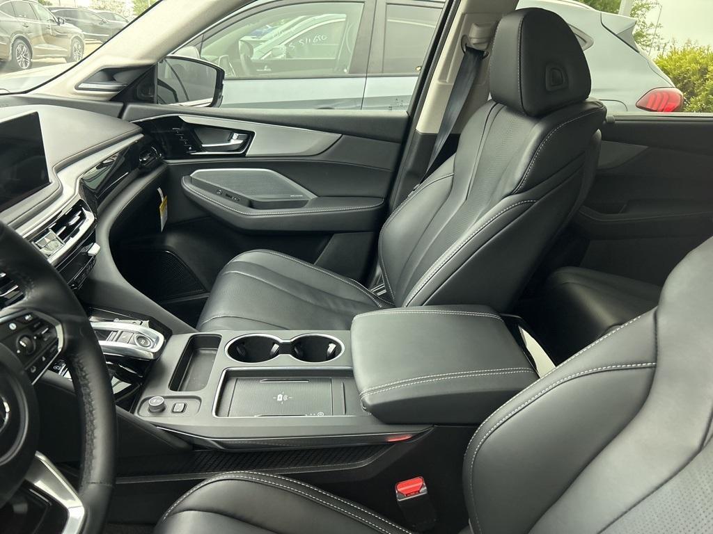 new 2025 Acura MDX car, priced at $58,550